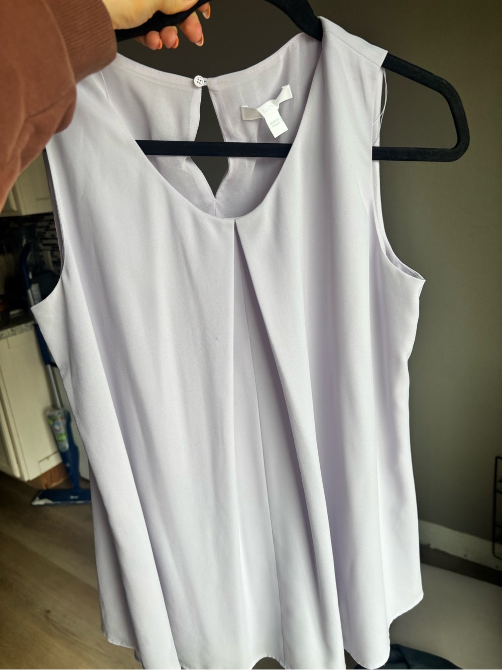 Hugo Boss Sleeveless Pleat Front Blouse in Light Lavender